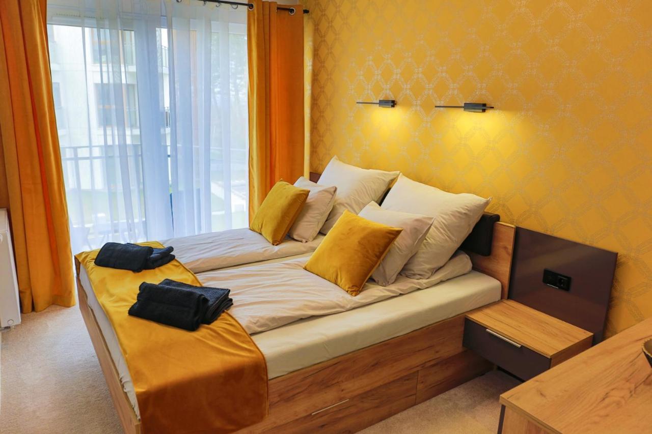 Apartament Elegance Yellow W Let'S Sea Basen&Spa Gąski エクステリア 写真